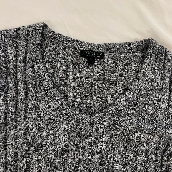 TOPSHOP Knit Sweater - Picture 2 of 6